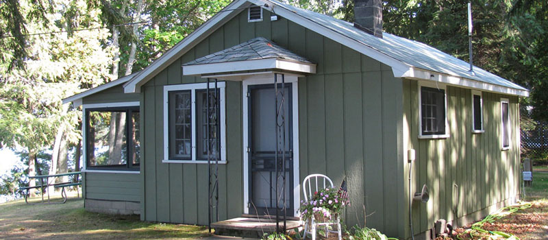 Green Cabin